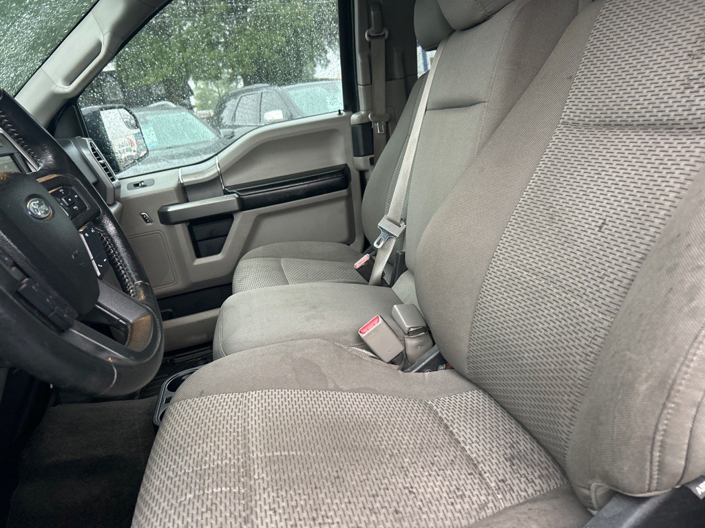 2015 Ford F-150 Image 12