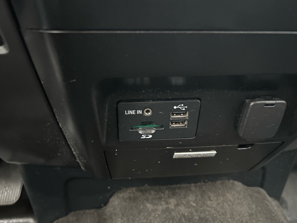 2015 Ford F-150 Image 16