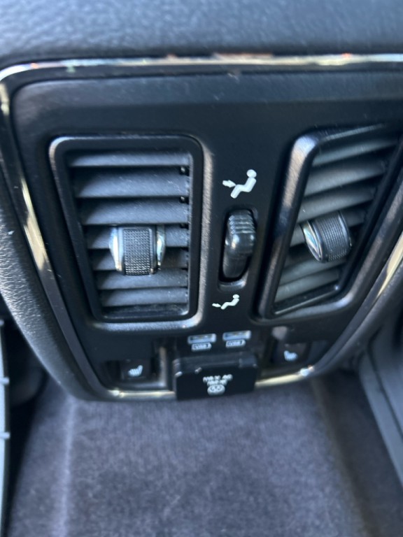 2015 Jeep Grand Cherokee Image 14