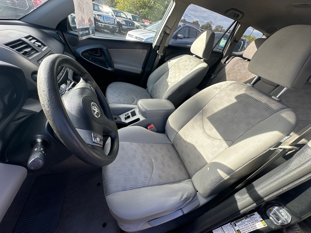 2012 Toyota Rav4 Image 12