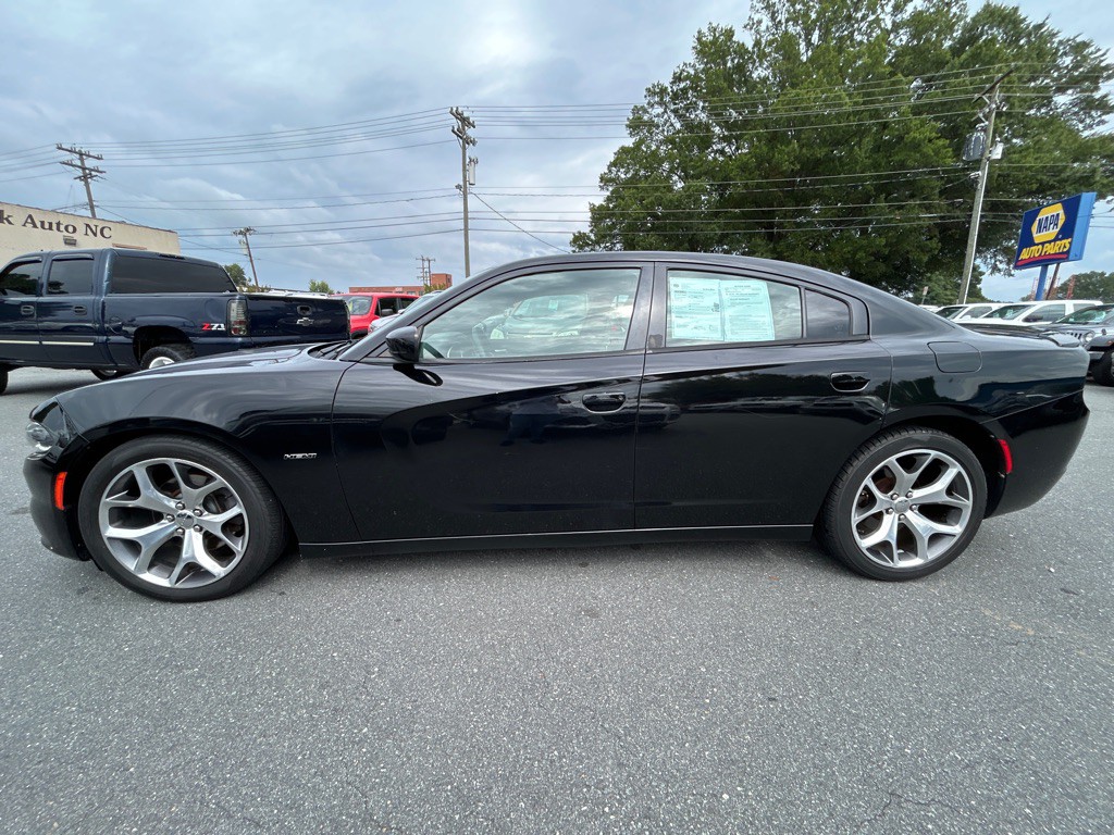 2015 Dodge Charger Image 8
