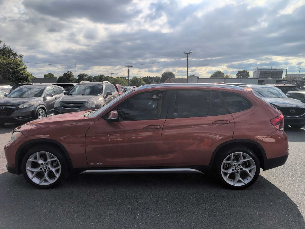 2014 BMW X1 Image 2
