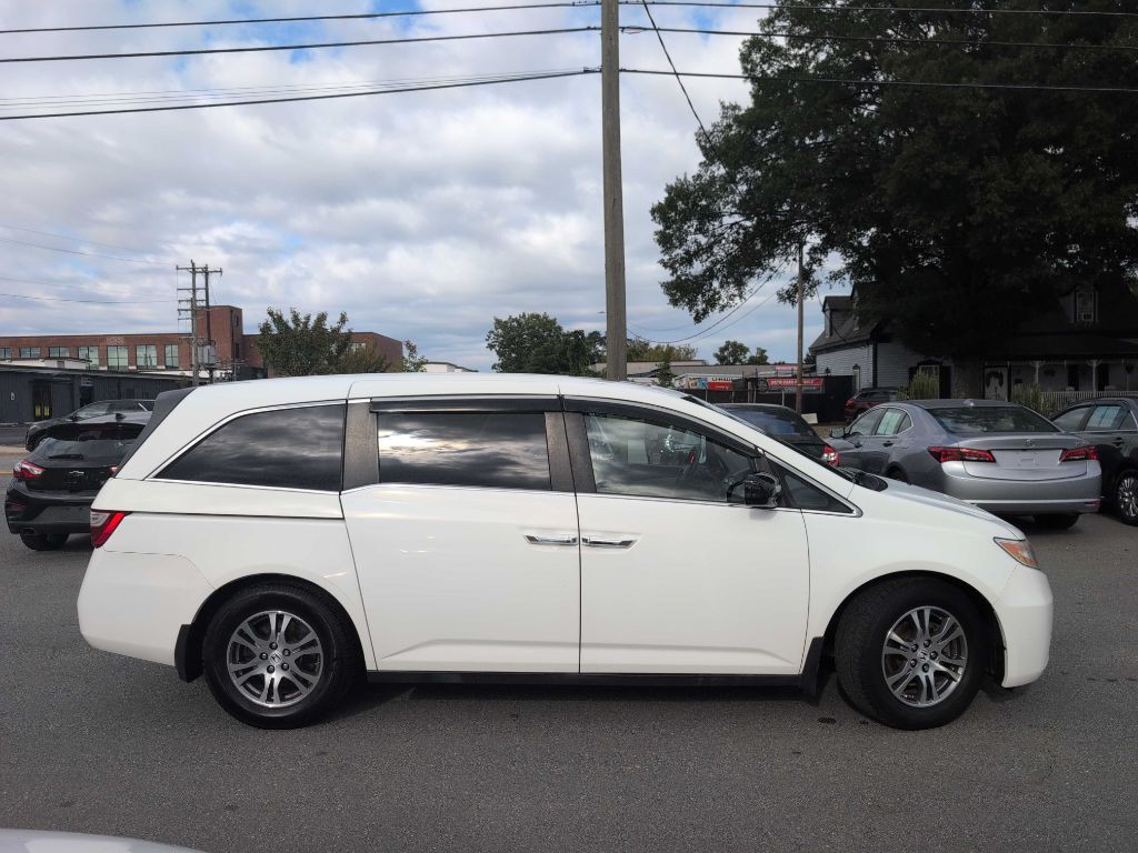 2013 Honda Odyssey Image 8
