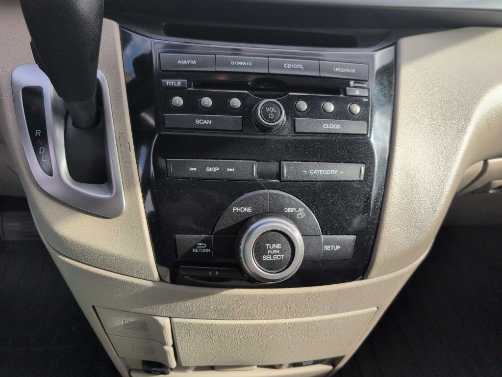 2013 Honda Odyssey Image 14