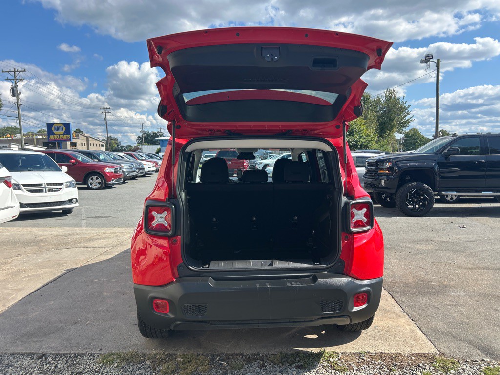 2021 Jeep Renegade Image 9