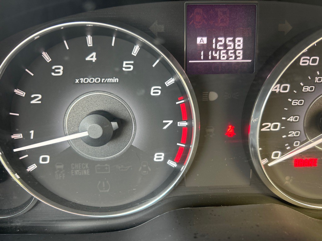 2011 Subaru Outback Image 17