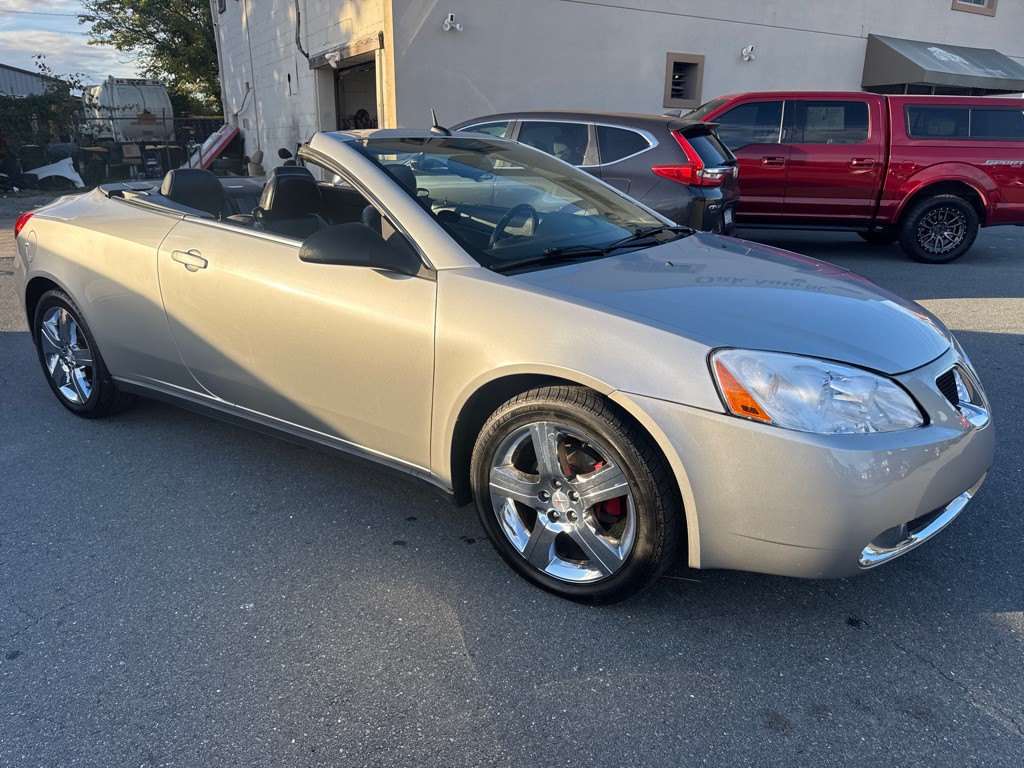 2008 Pontiac G6 Image 18