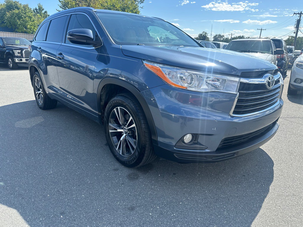 2016 Toyota Highlander Image 7
