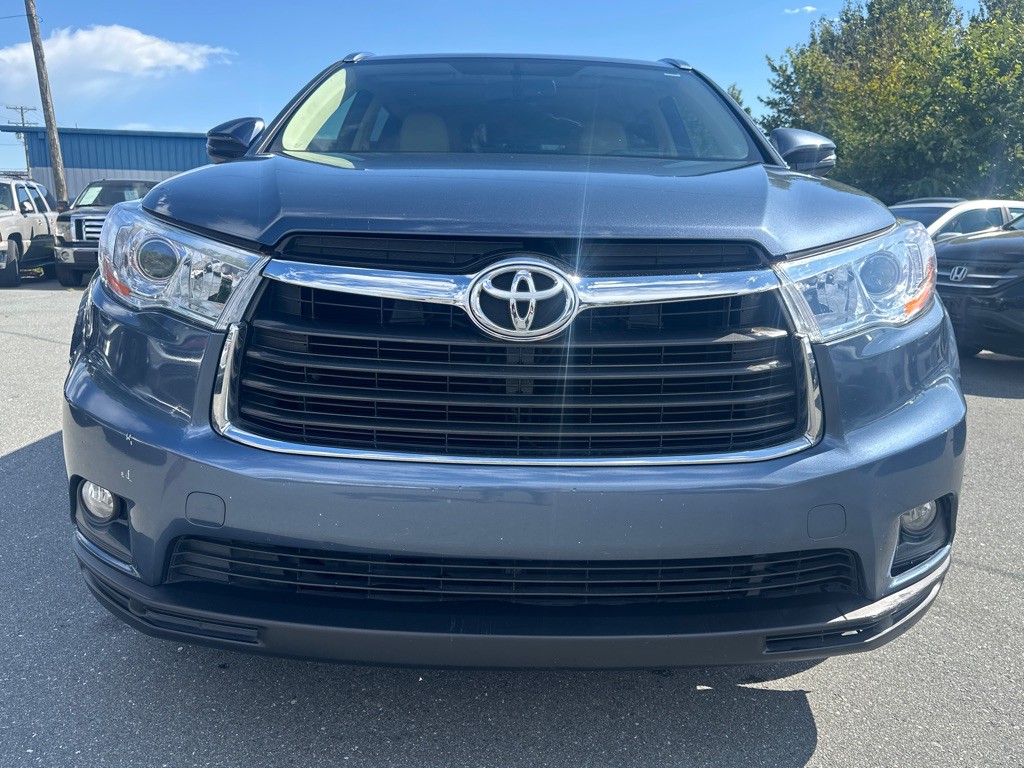 2016 Toyota Highlander Image 8