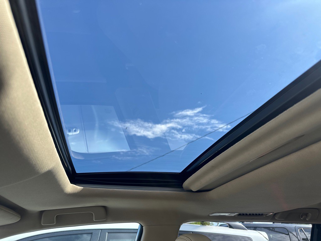 2016 Toyota Highlander Image 24