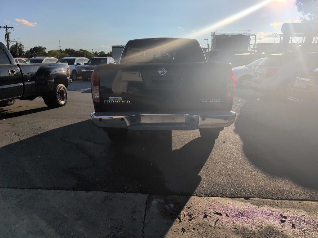 2015 Nissan Frontier Image 4