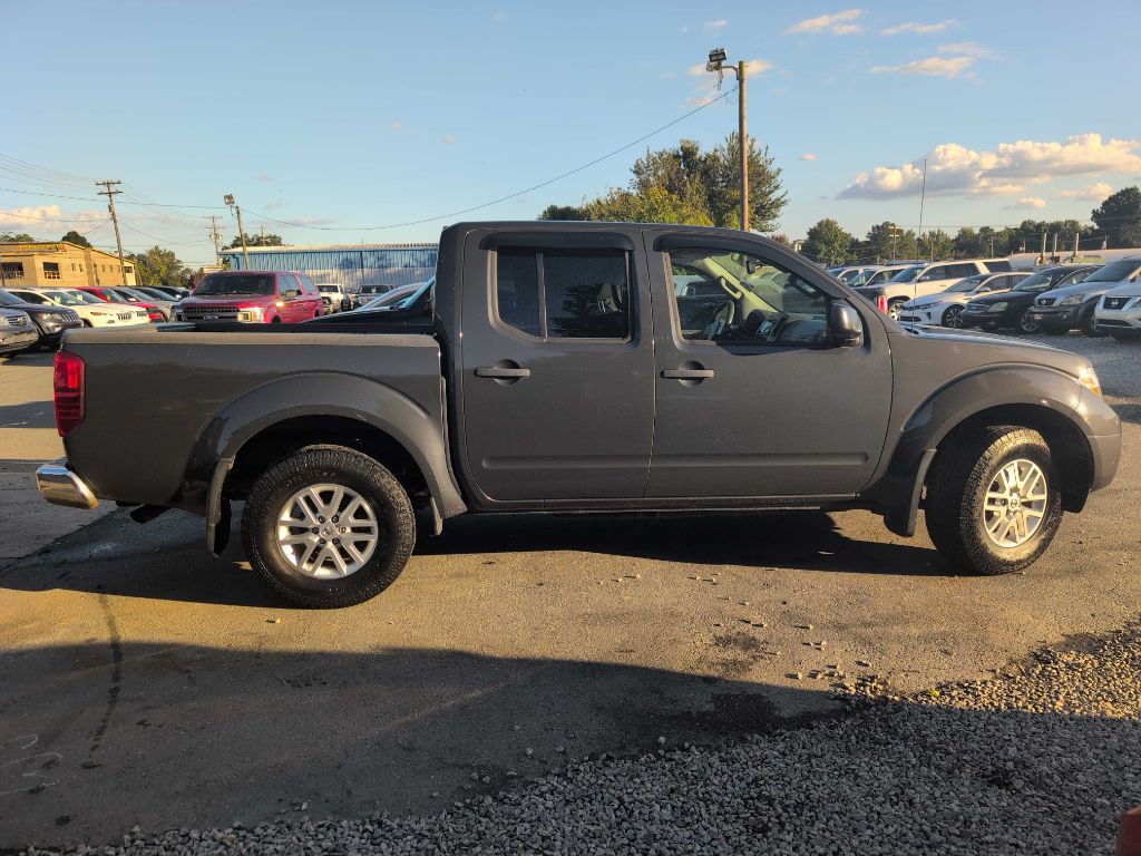 2015 Nissan Frontier Image 5