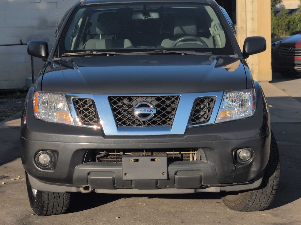 2015 Nissan Frontier Image 8