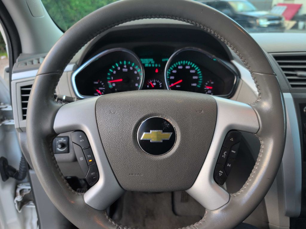 2012 Chevrolet Traverse Image 12