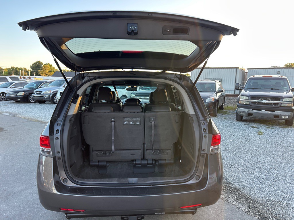 2016 Honda Odyssey Image 9