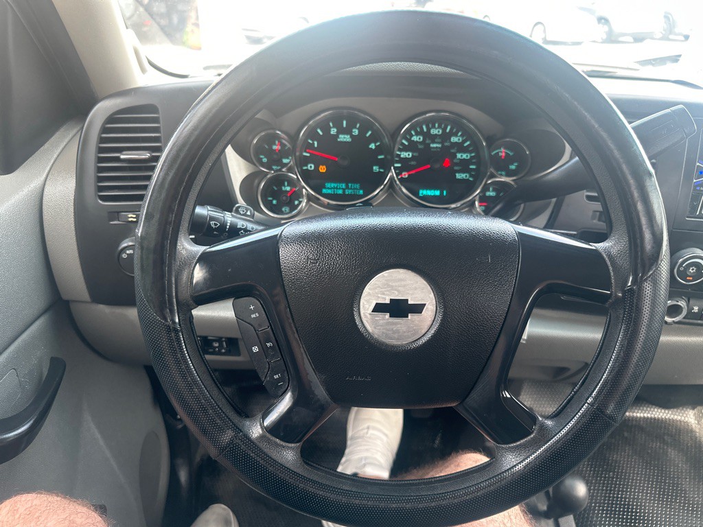 2011 Chevrolet Silverado 1500 Image 14