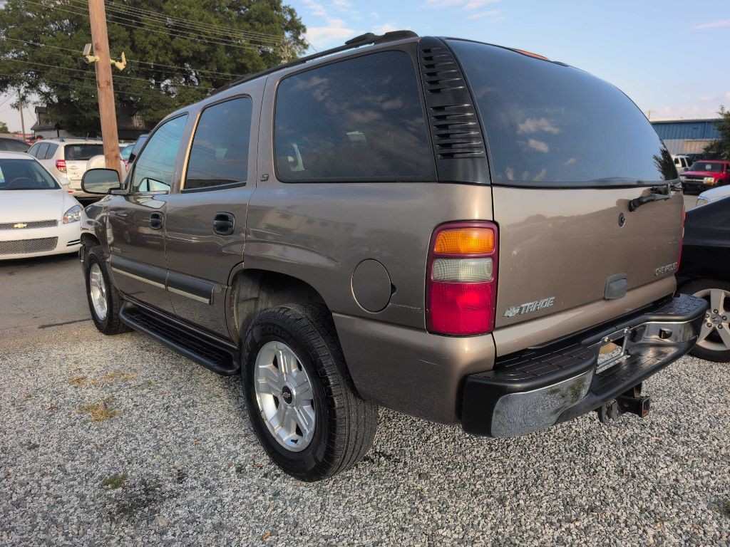2003 Chevrolet Tahoe Image 3