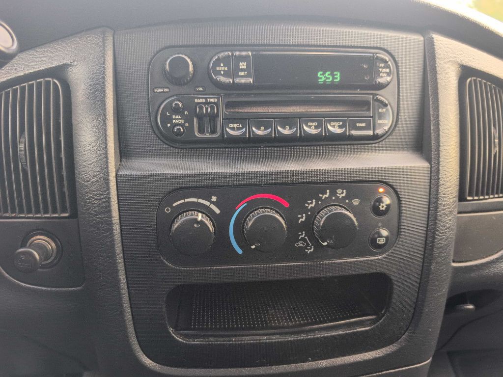 2003 Dodge Ram 1500 Image 13