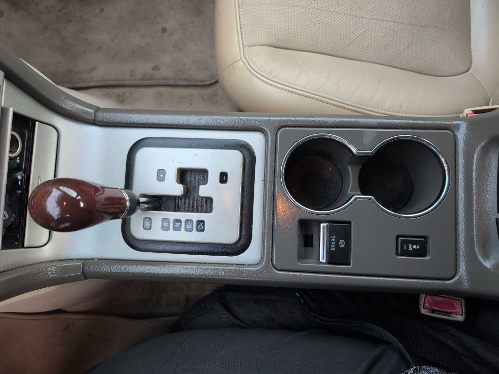 2006 Lincoln LS Image 10