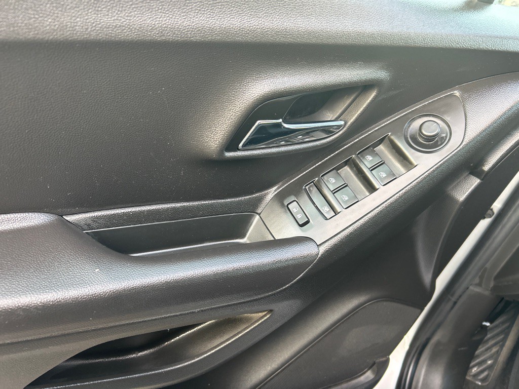 2019 Chevrolet Trax Image 10