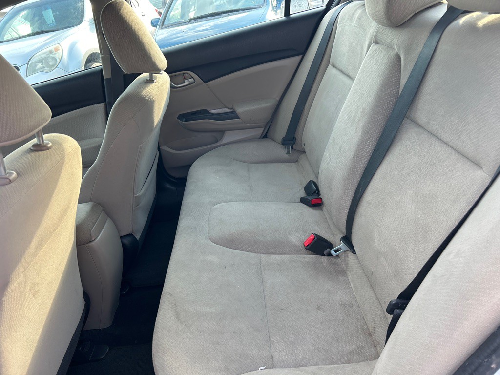 2013 Honda Civic Image 12