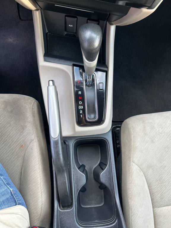 2013 Honda Civic Image 15