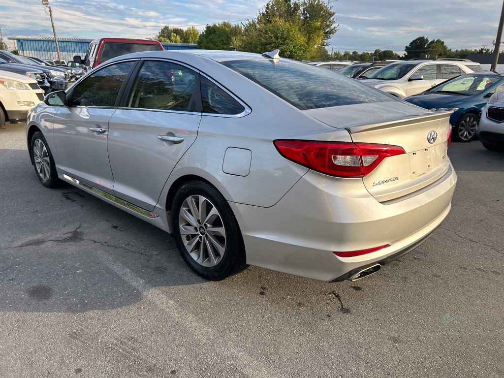 2015 Hyundai Sonata Image 7