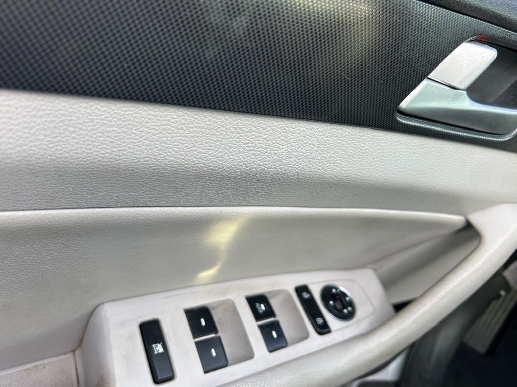2015 Hyundai Sonata Image 10