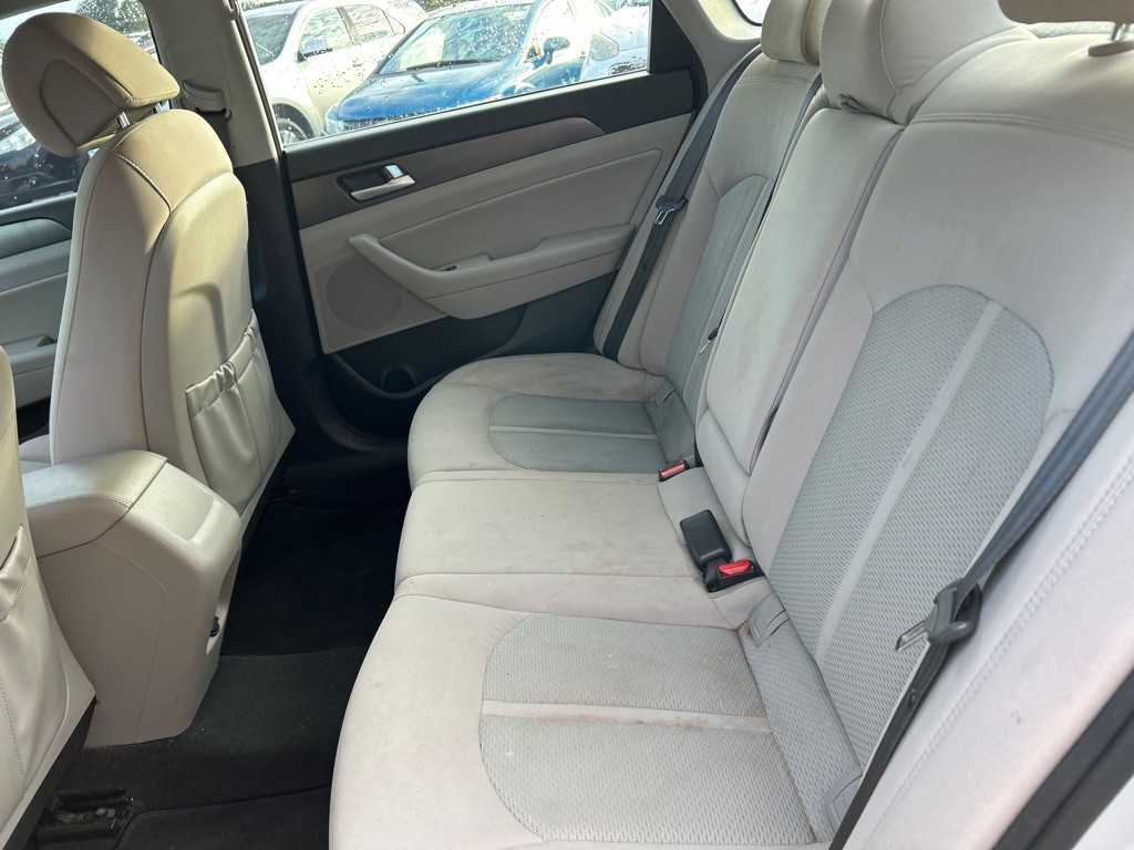 2015 Hyundai Sonata Image 12