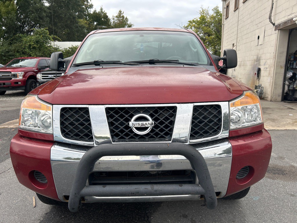 2006 Nissan Titan Image 2