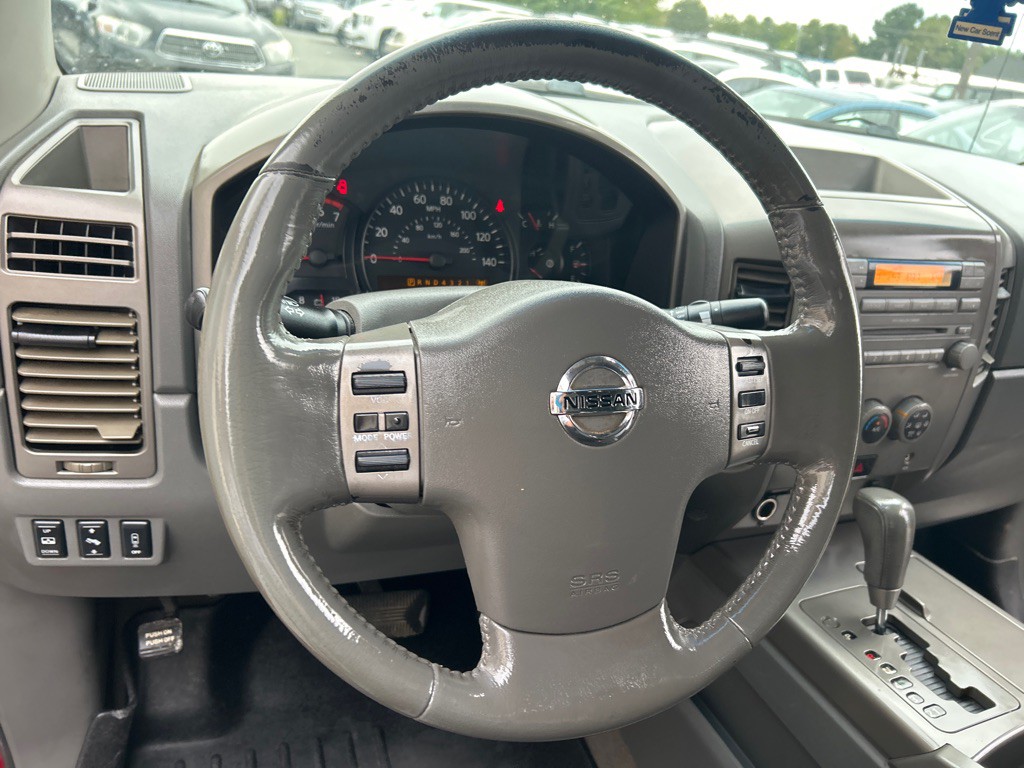2006 Nissan Titan Image 13