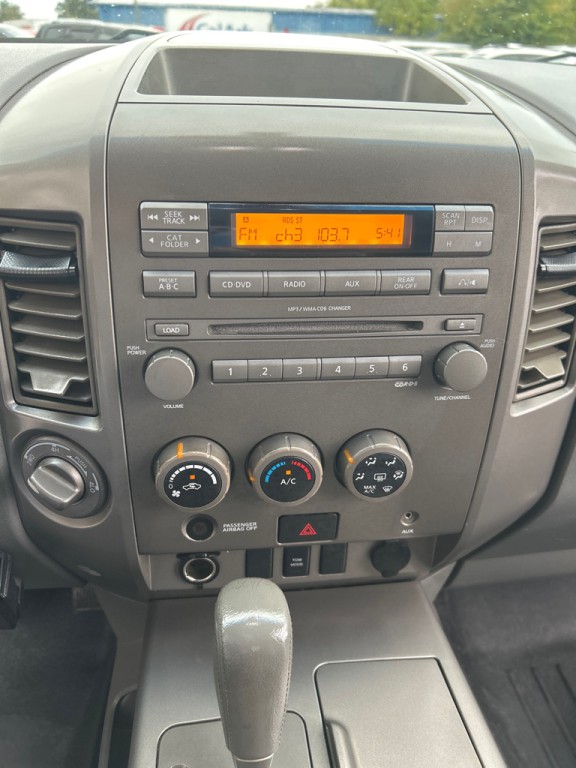 2006 Nissan Titan Image 14
