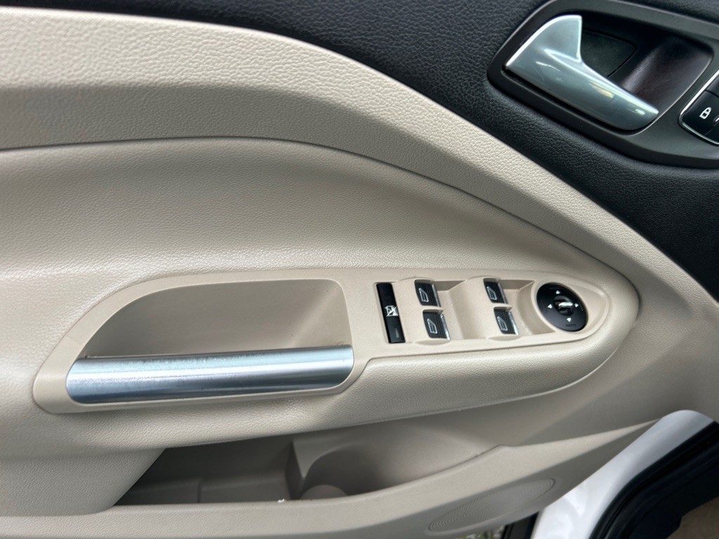 2014 Ford Escape Image 10