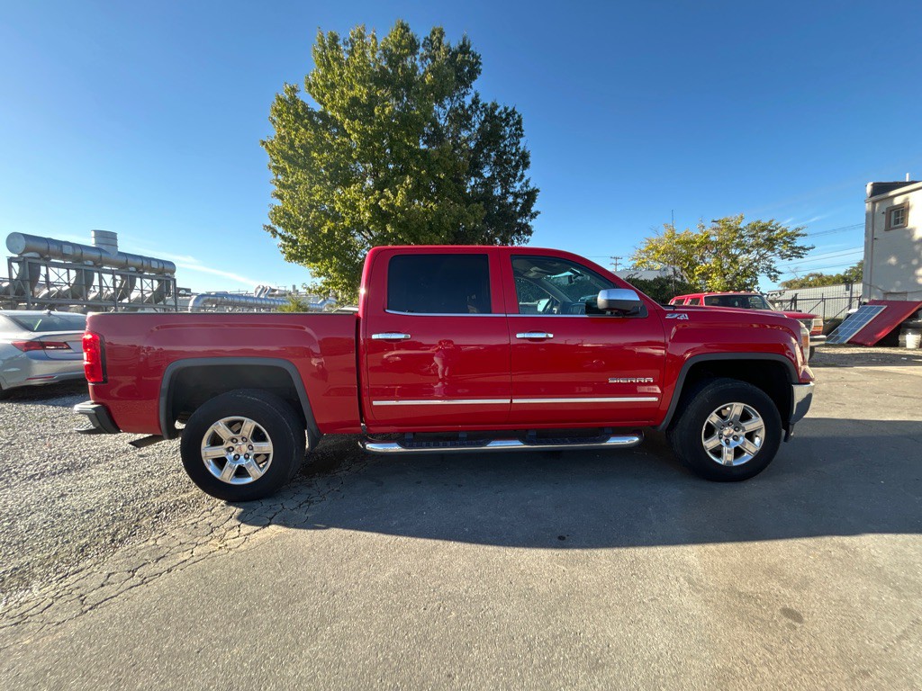 2015 GMC Sierra Image 4