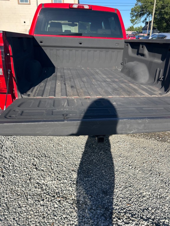 2015 GMC Sierra Image 9