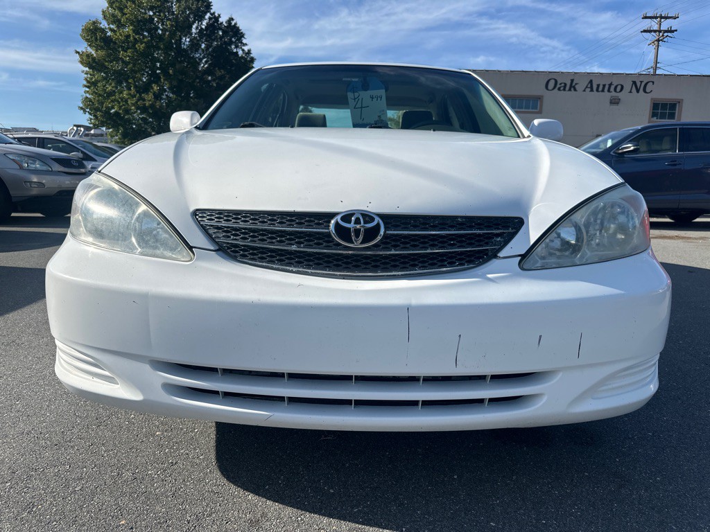 2003 Toyota Camry Image 8