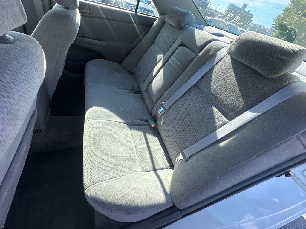 2003 Toyota Camry Image 11
