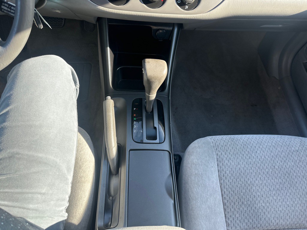 2003 Toyota Camry Image 15
