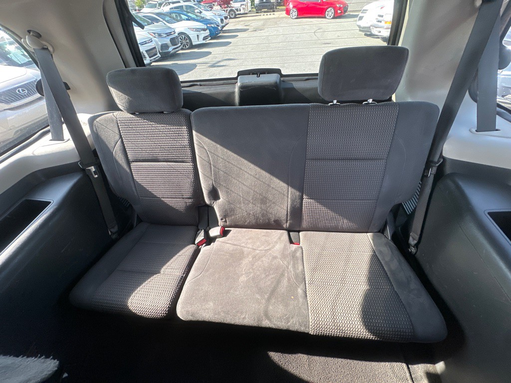 2011 Nissan Armada Image 13