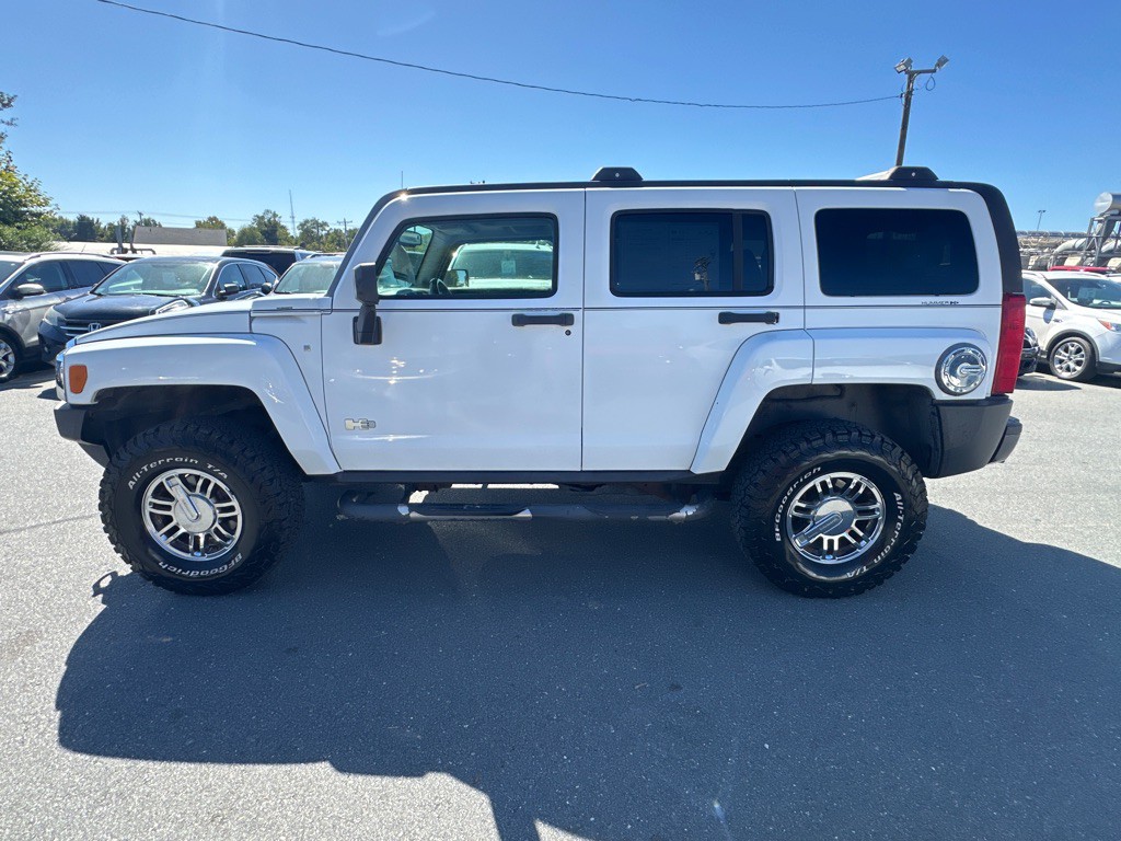 2007 HUMMER H3 Image 2