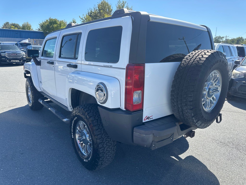 2007 HUMMER H3 Image 3