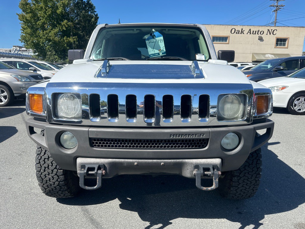 2007 HUMMER H3 Image 8