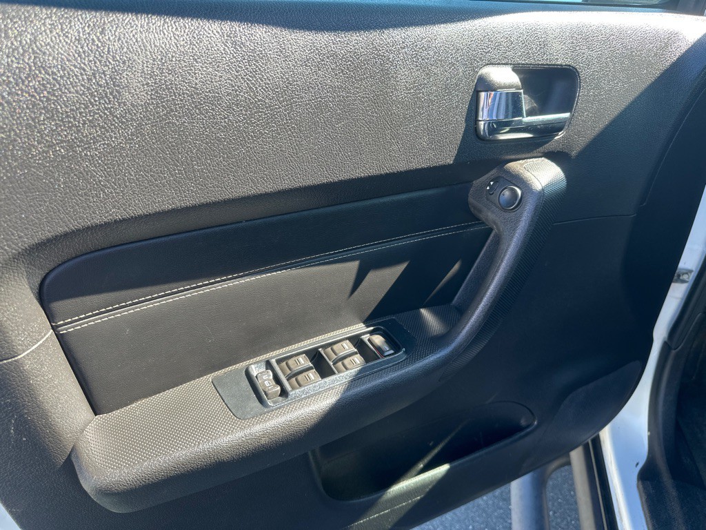 2007 HUMMER H3 Image 11