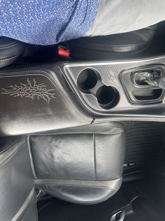2018 Dodge Challenger Image 19