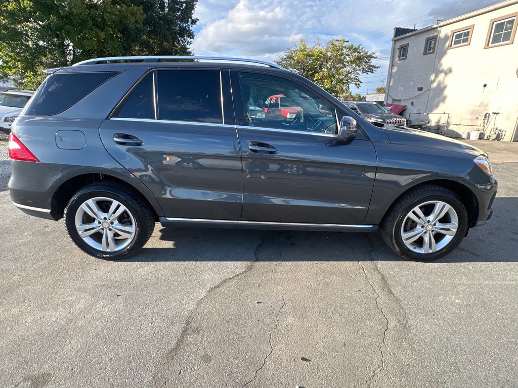 2013 Mercedes-Benz M-Class Image 6