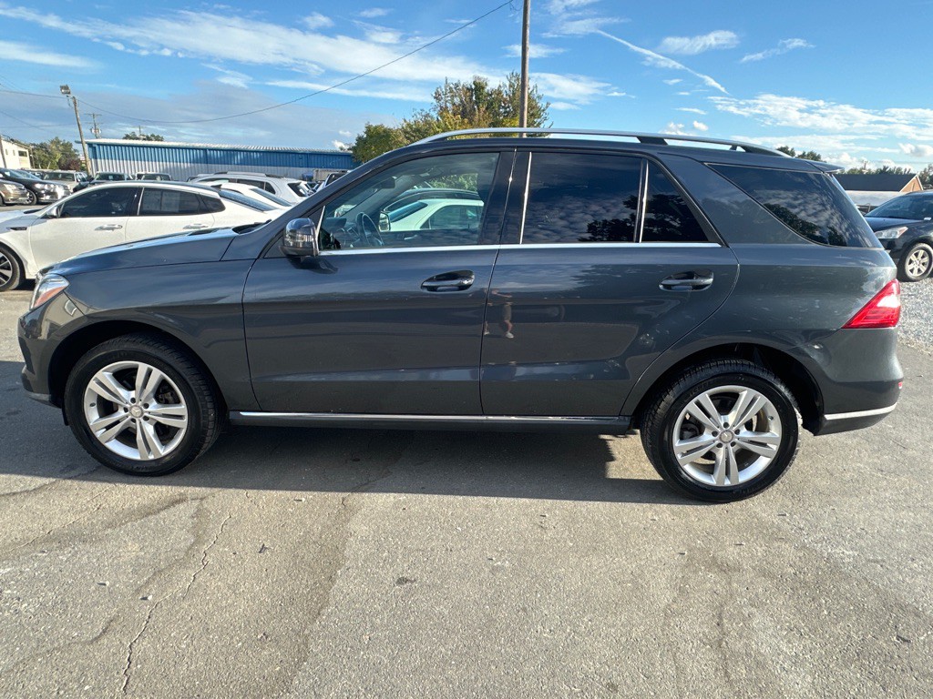 2013 Mercedes-Benz M-Class Image 2