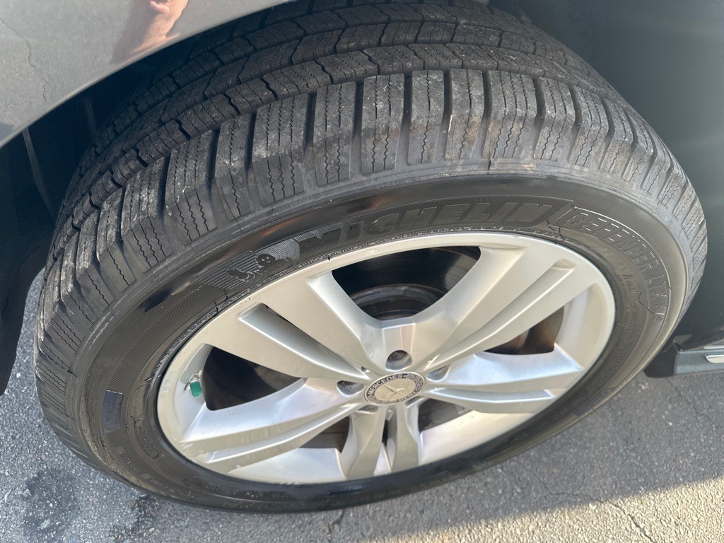 2013 Mercedes-Benz M-Class Image 9