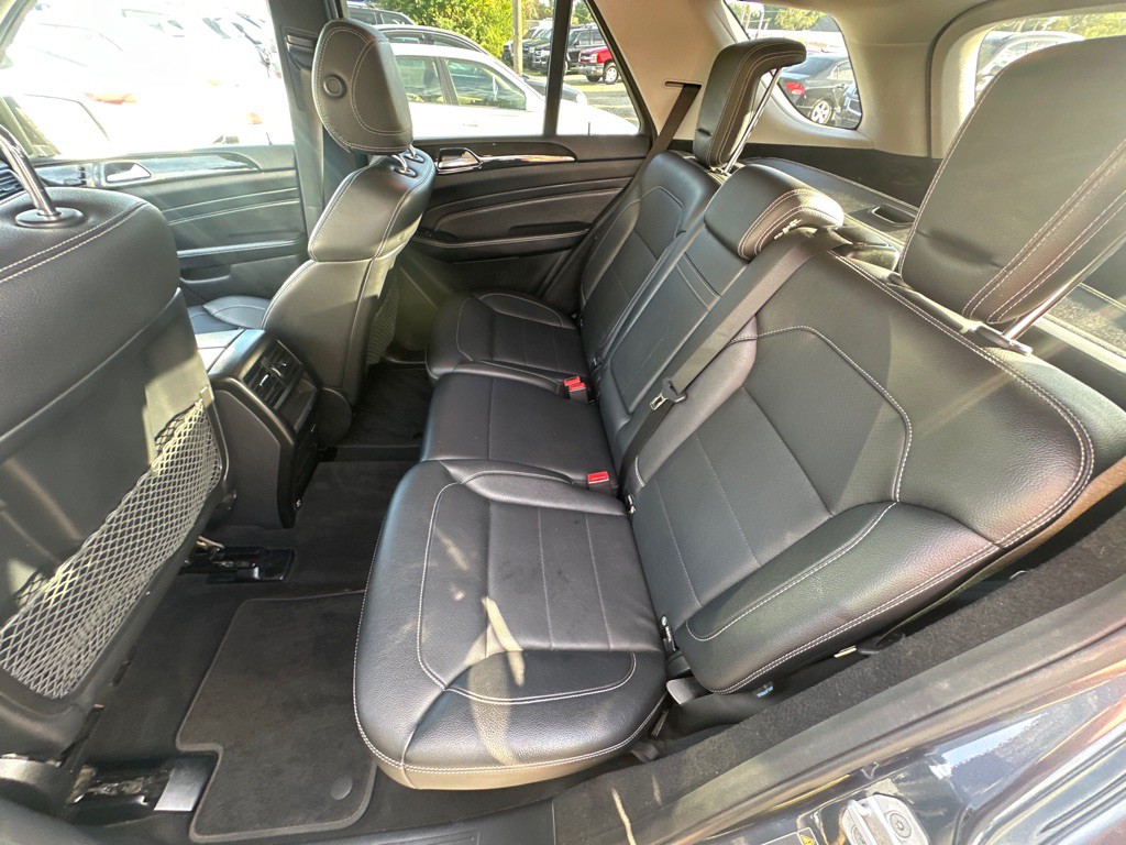 2013 Mercedes-Benz M-Class Image 14