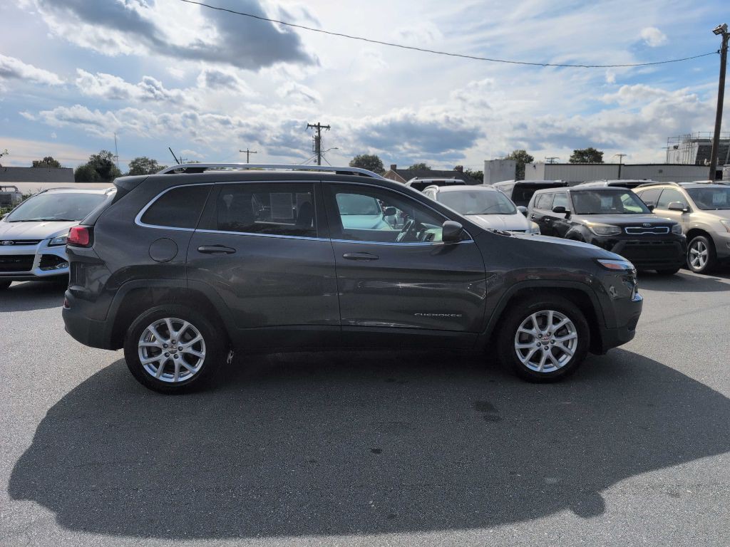 2015 Jeep Cherokee Image 2