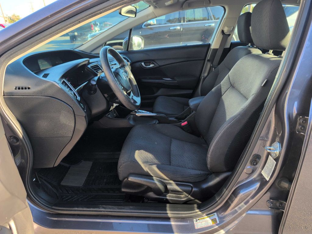 2015 Honda Civic Image 10